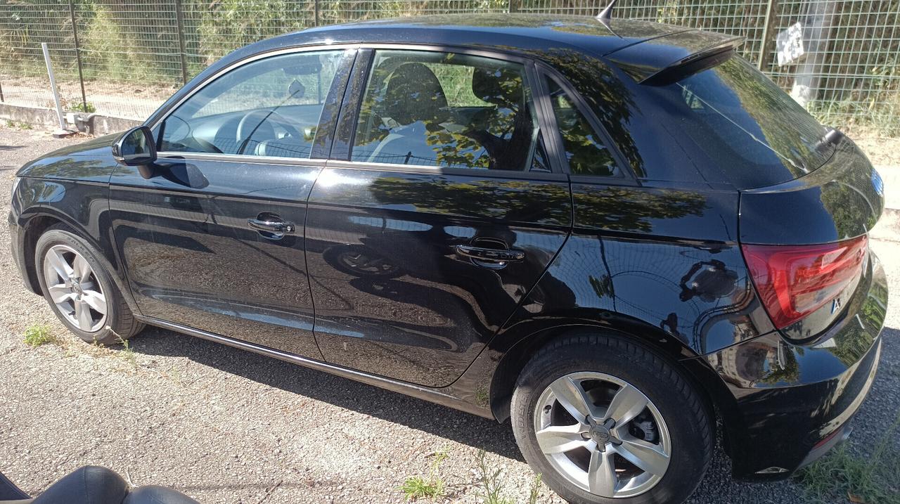 Audi A1 I 2015 SportbackSportback 1.4 tdi