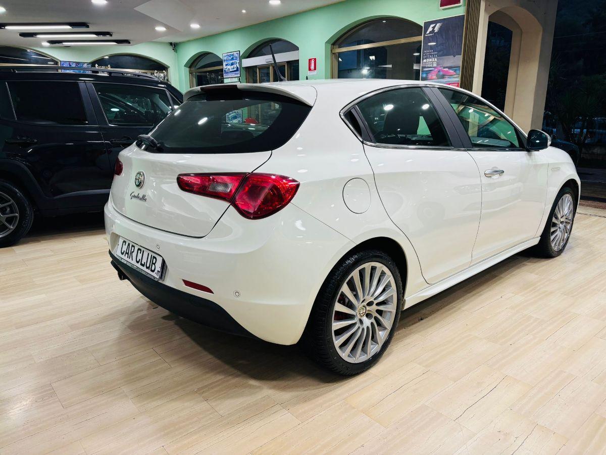 Alfa Romeo Giulietta 1.6 JTDm-2 105 cv Distinctive