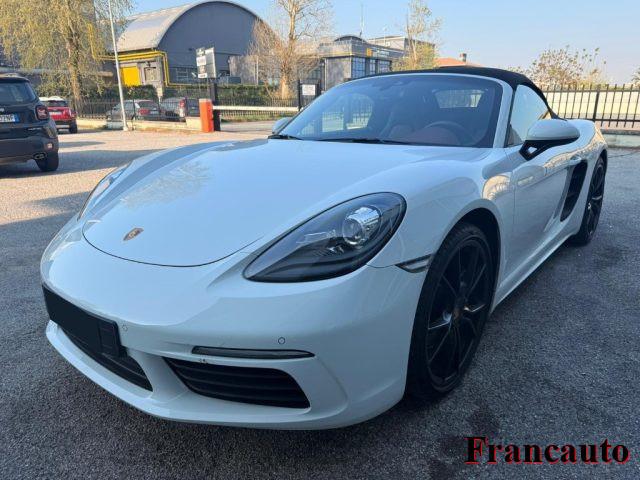 PORSCHE 718 Spyder 2.0 pdk