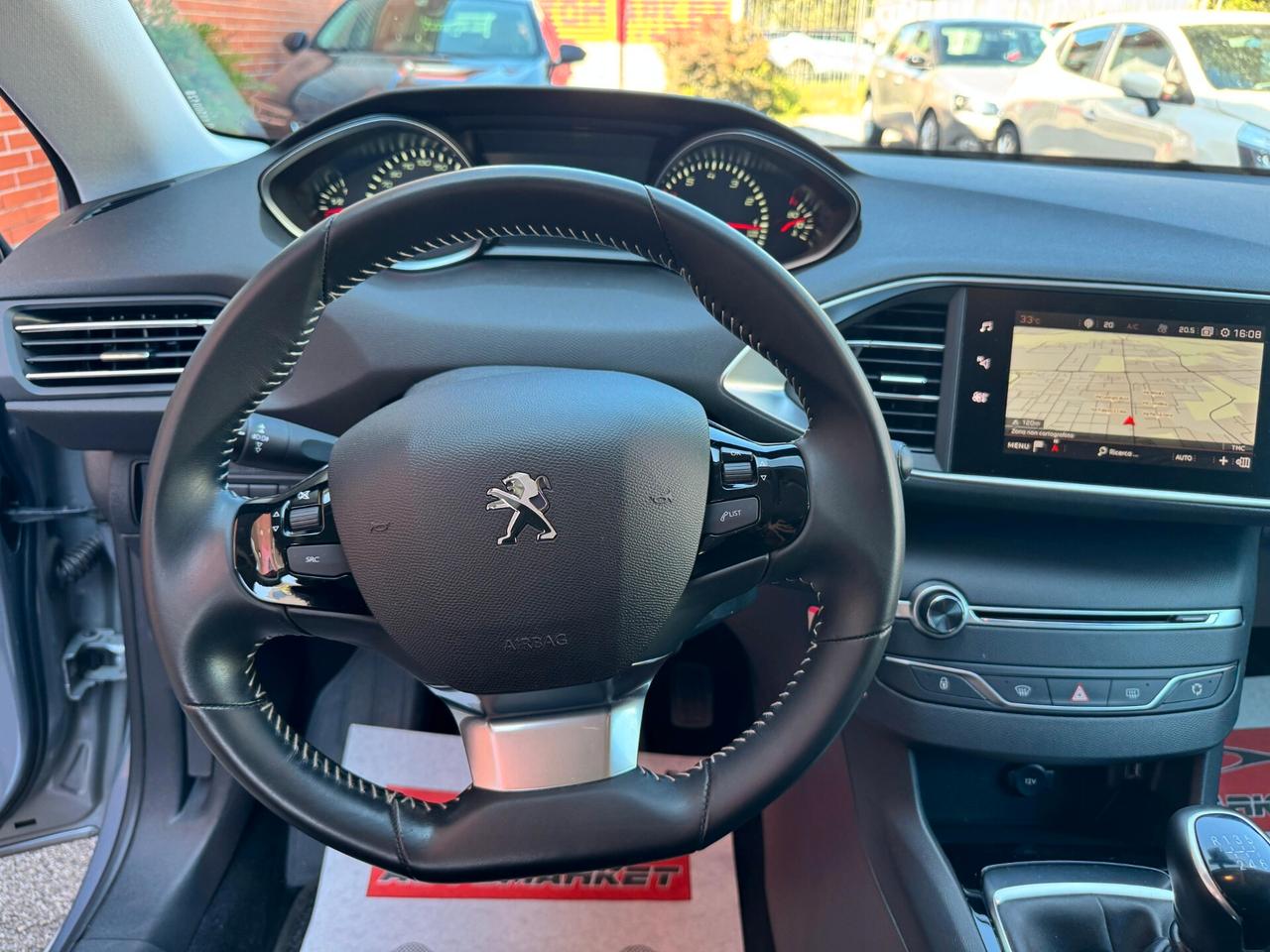 Peugeot 308 PureTech Turbo 110cv Allure