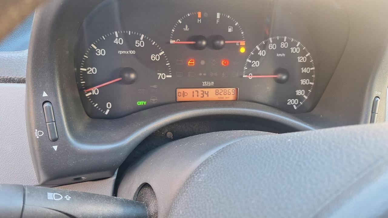 Fiat Punto 1.2i 16V cat 5 porte HLX