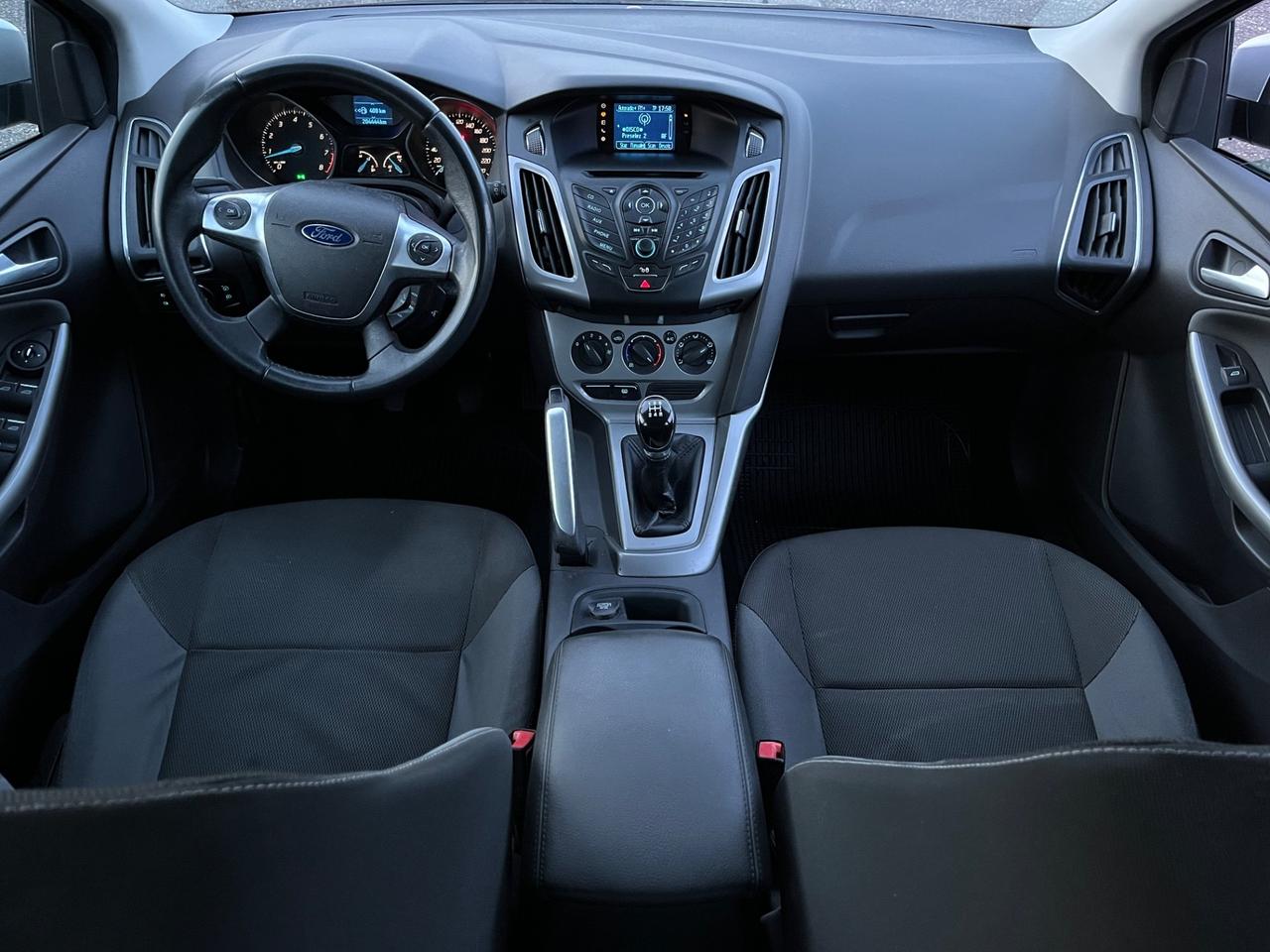 Ford Focus 1.6 Ti-VCT 125 CV