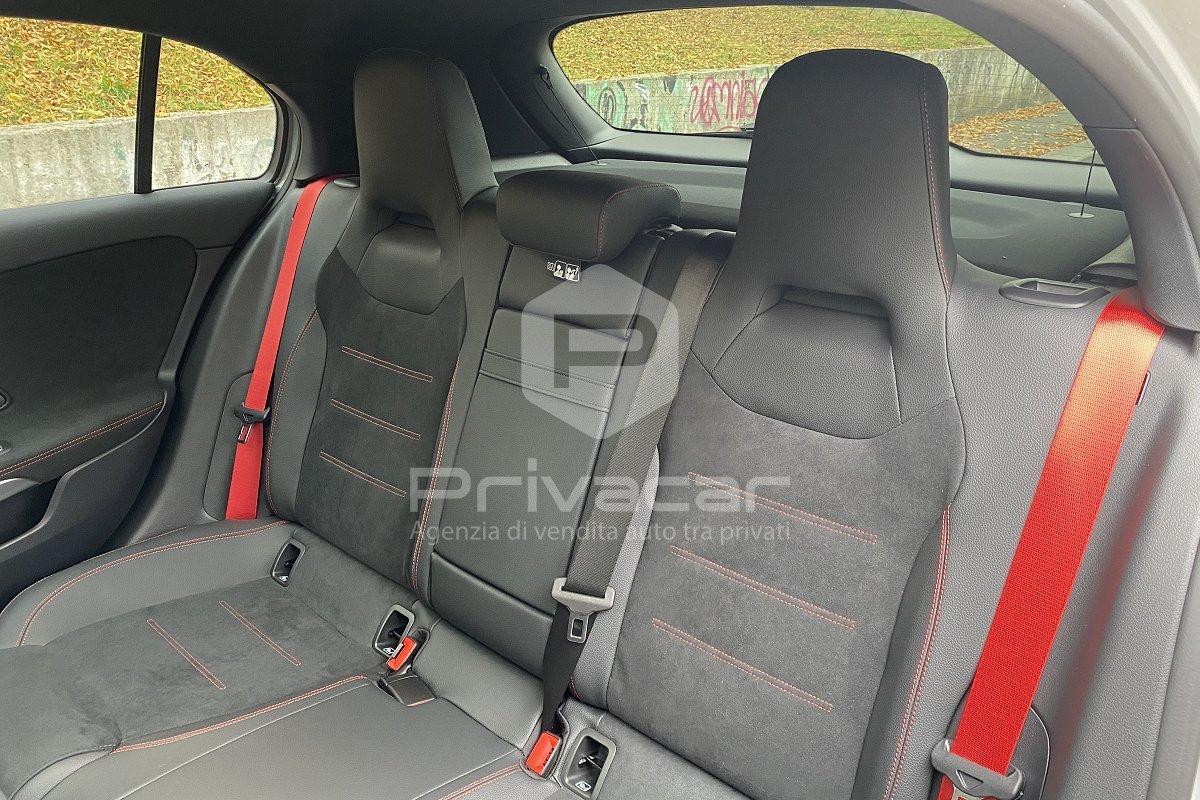 MERCEDES A 35 AMG 4Matic Premium