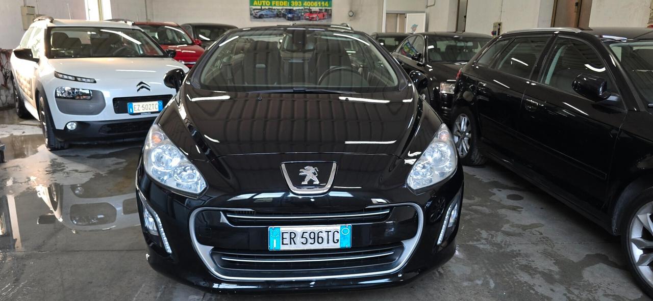 Peugeot 308 1.6 e-HDi 115CV cabrio
