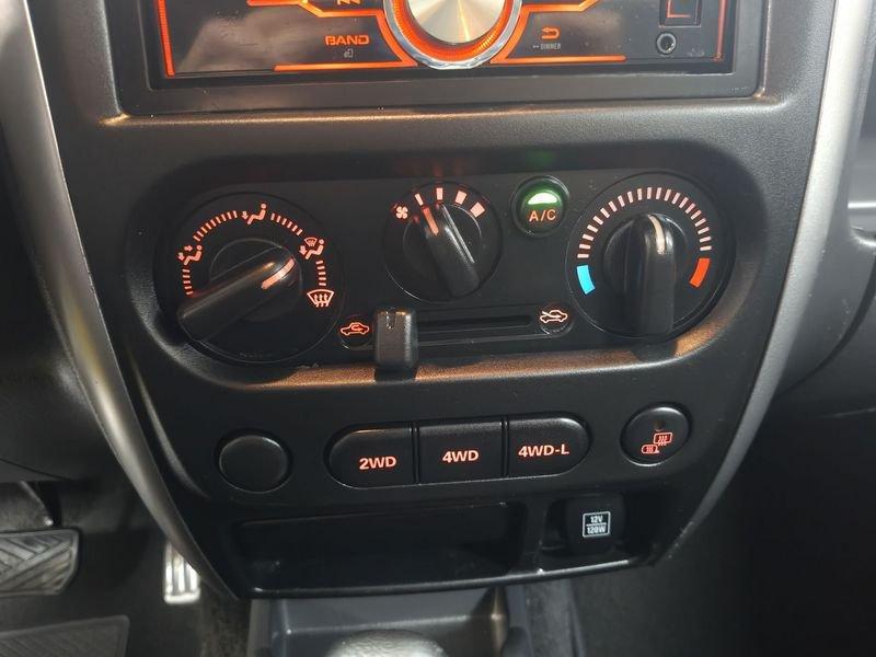 Suzuki Jimny 1.3 VVT Evolution+ 4WD A/T 3p