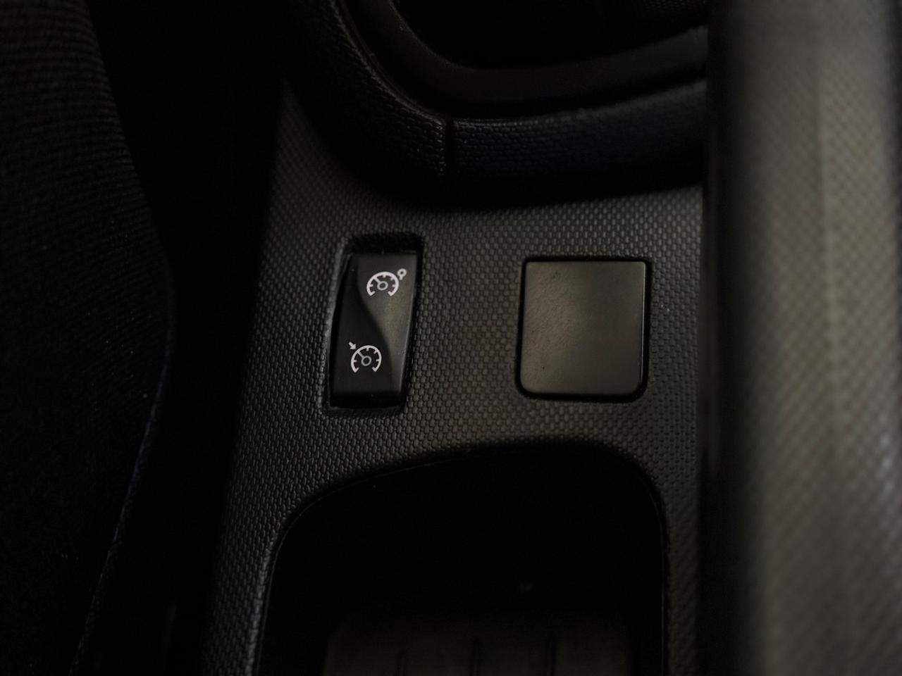 Renault Clio 1.2 75CV GPL 5 porte Wave