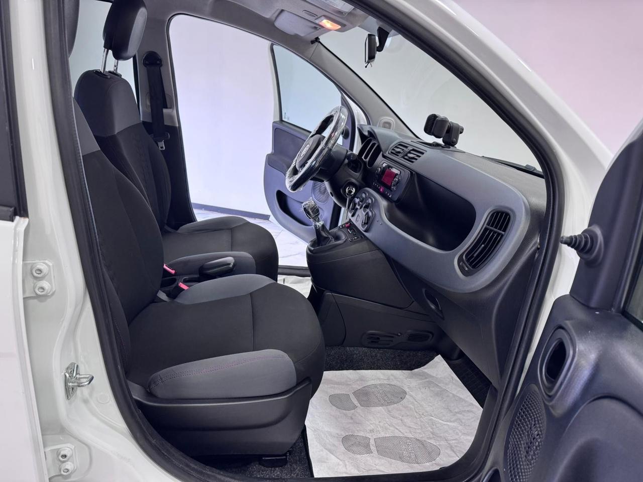 Fiat Panda Cross 1.3 MJT 95 CV S&S 4x4-GARANTITA-2018