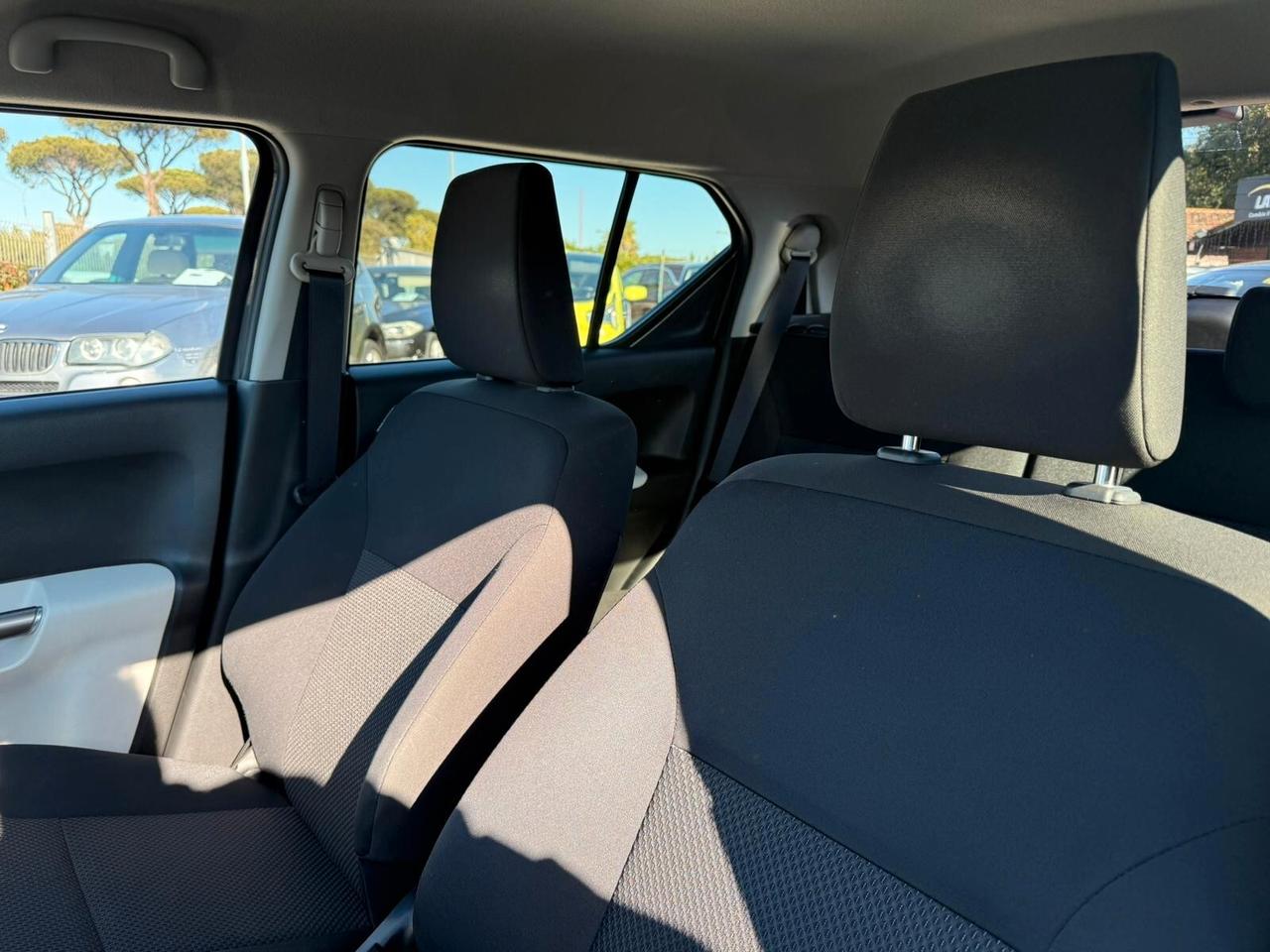 Suzuki Ignis 1.2 Hybrid Top