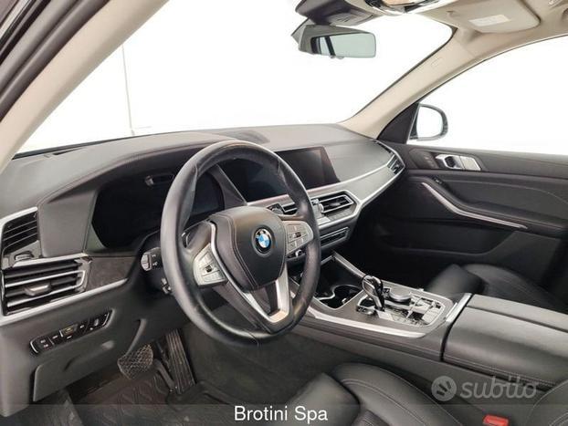BMW X7 xDrive40d 48V