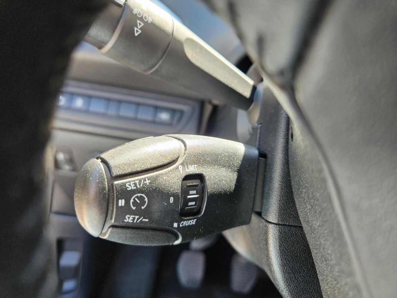Peugeot 208 PureTech 82 5 porte Allure GPL