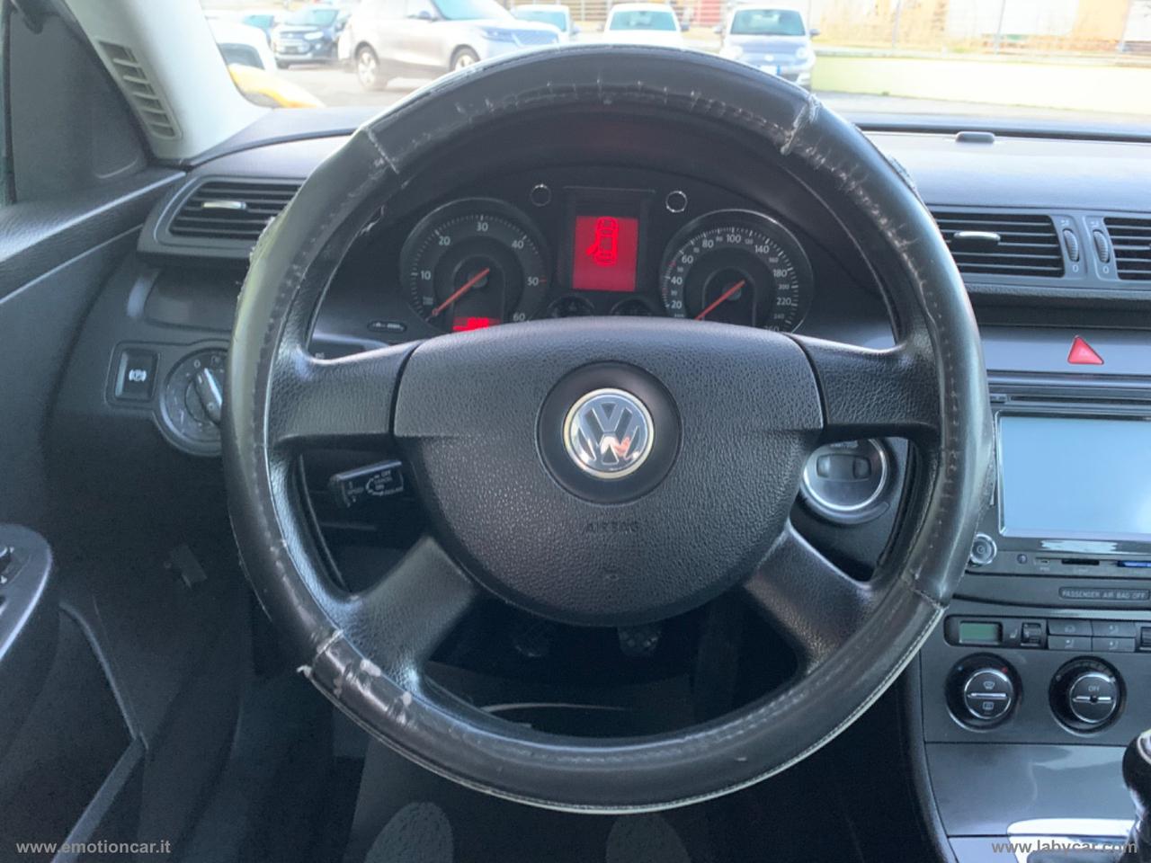 VOLKSWAGEN Passat 2.0 16V TDI Highline - 2005