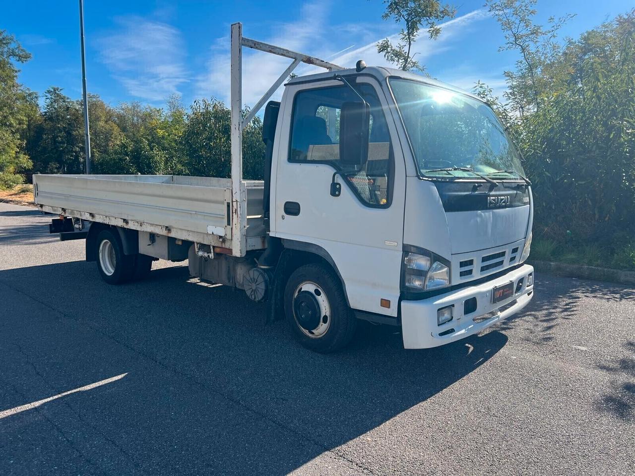 Isuzu NPR Fisso Lungo 2010