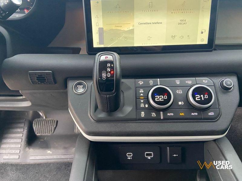 Land Rover Defender Defender 110 3.0D I6 200 CV AWD Auto SE