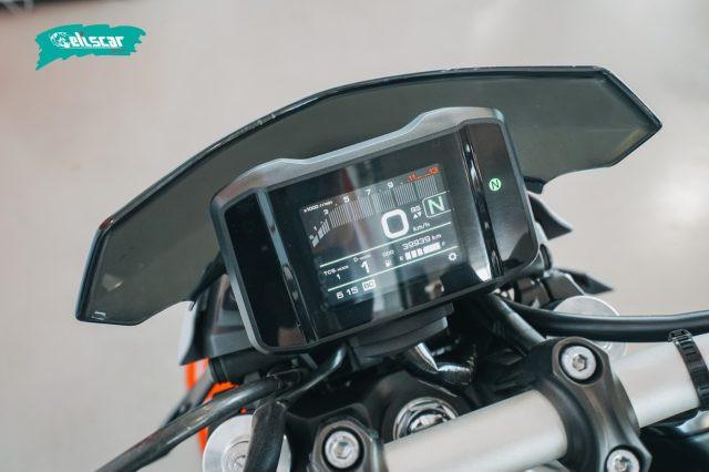 YAMAHA MT-09 MT-09