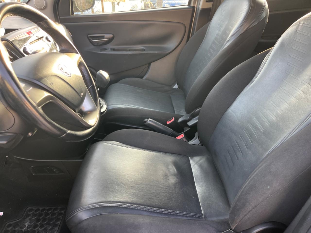 Lancia Ypsilon 1.3 MJT 16V 95 CV 5 porte S&S Platinum