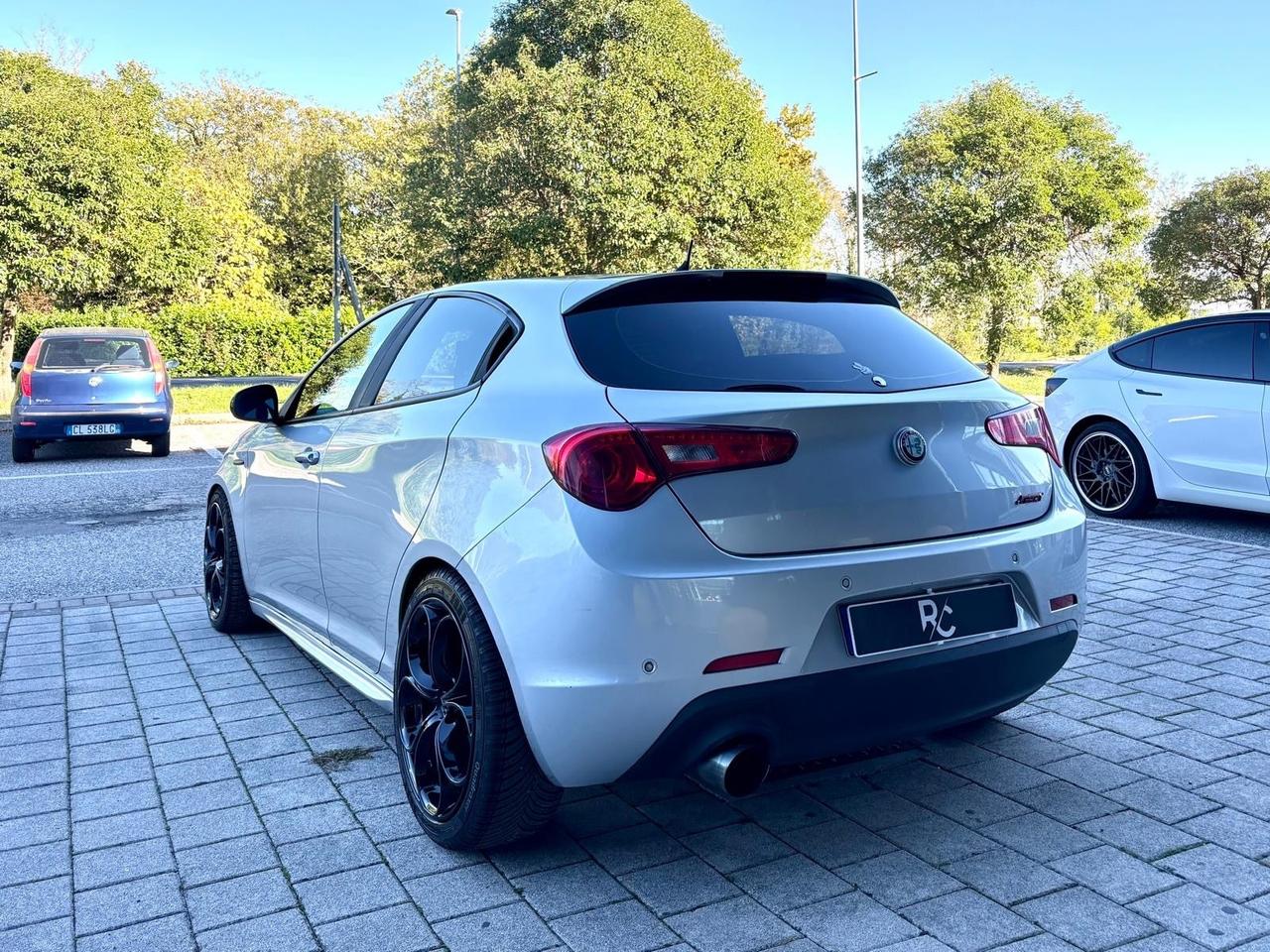 Alfa Romeo Giulietta 1.6 jtdm Neopatentati