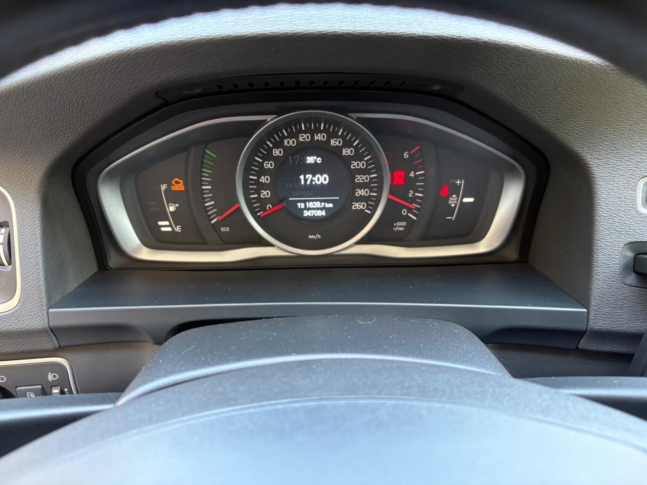 Volvo V60 ..2.0 D3 R momentum anno 2014