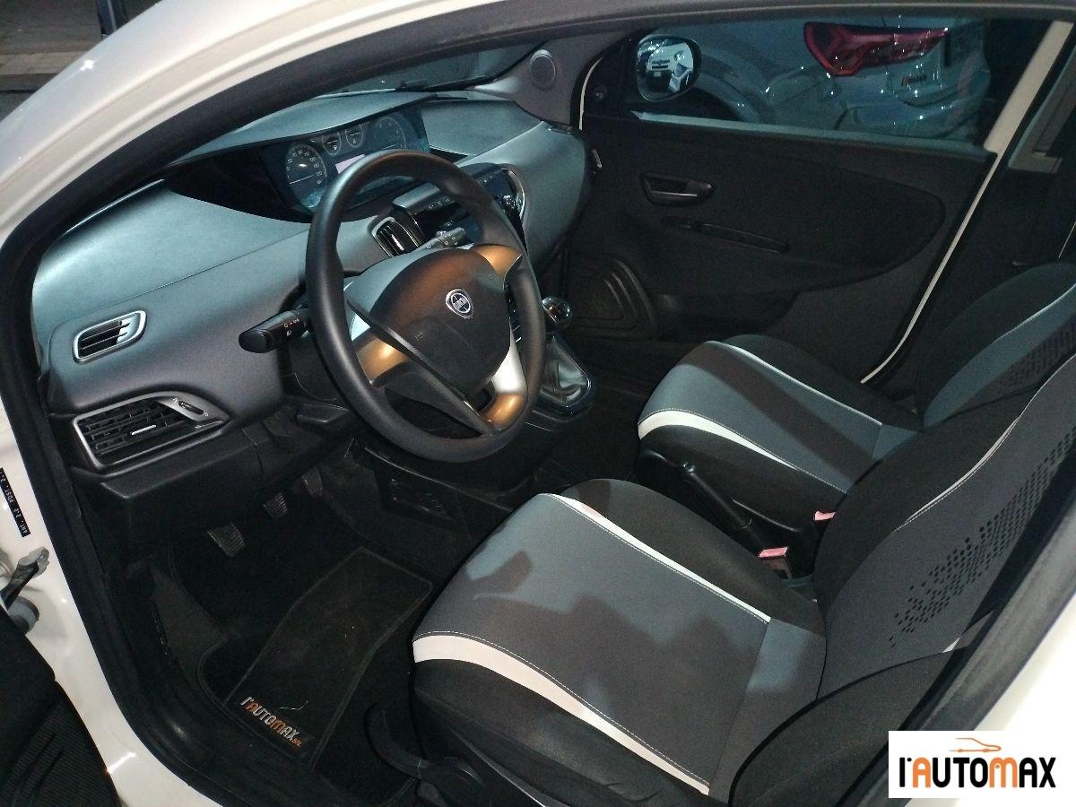 LANCIA - Ypsilon 1.3 mjt Silver s&s 95cv