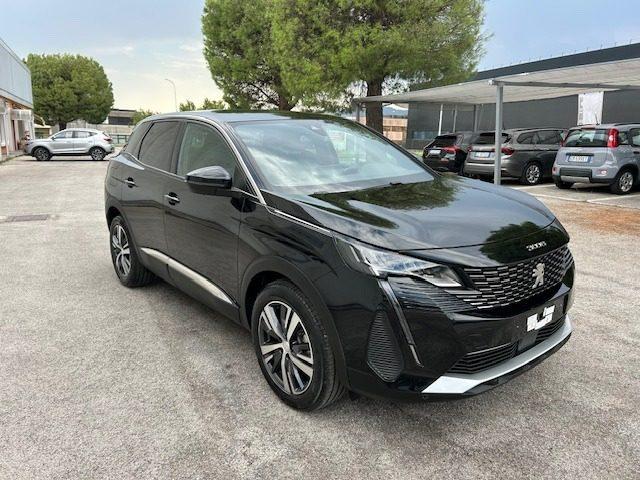 PEUGEOT 3008 PureTech Turbo 130 S&S Allure Pack