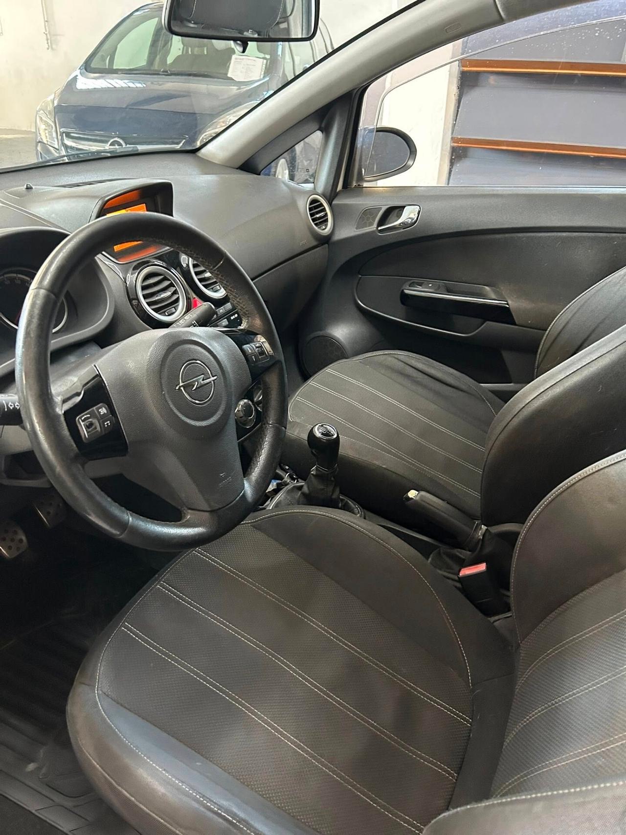 Opel Corsa 1.2 GPL OK 2034 -2014