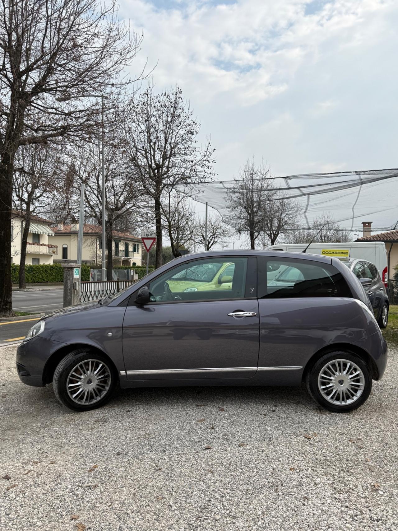Lancia Ypsilon 1.2 69 CV Platinum