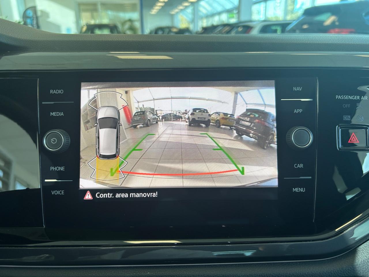 Volkswagen Polo 1.0 EVO 80 CV 5p. Sport BMT R-Line Neopatentati