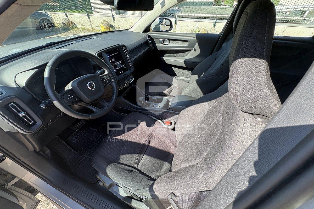VOLVO XC40 T2 Essential
