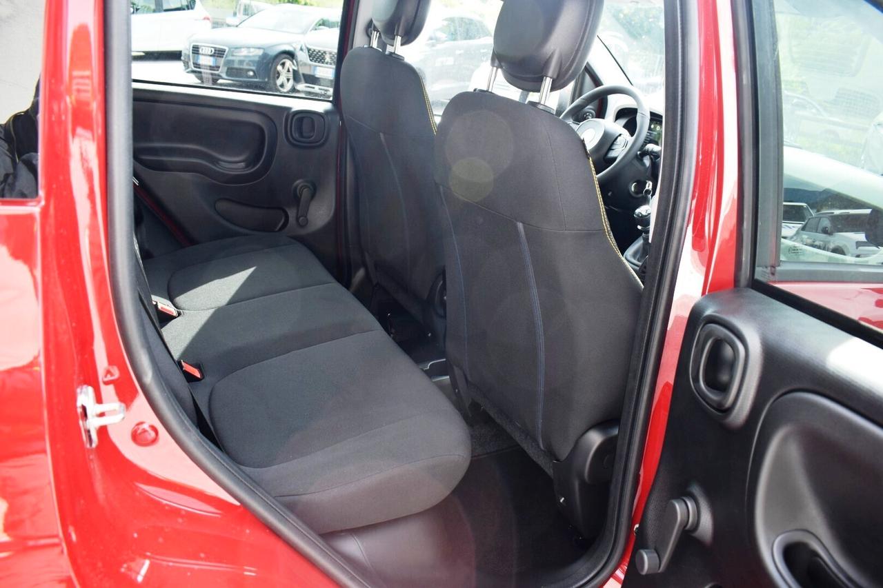 Fiat Panda 1.0 FireFly S&S Hybrid Pandina