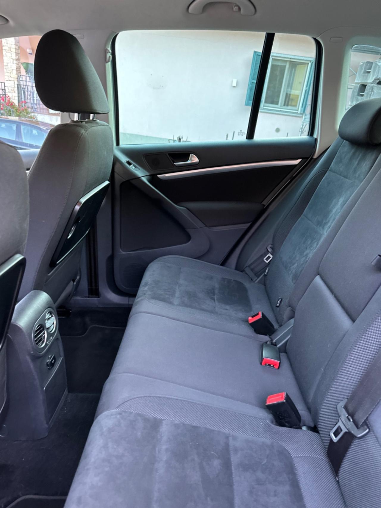 Volkswagen TIGUAN 2.0 TDI 140 CV POCHIKM 4MOTION UNIPR