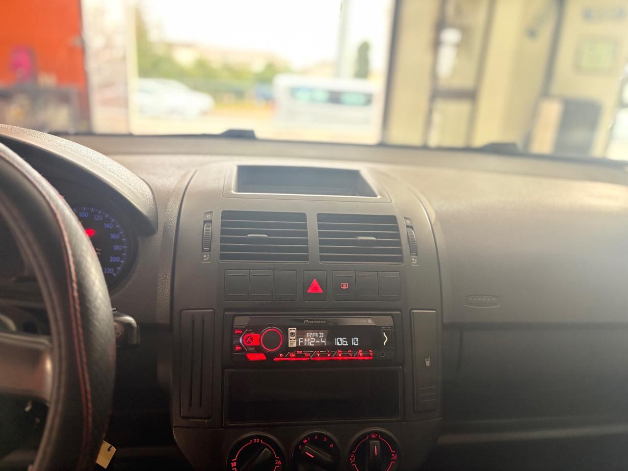 Volkswagen Polo 1.4/69CV TDI 3p. Comfortline ok neopatentati