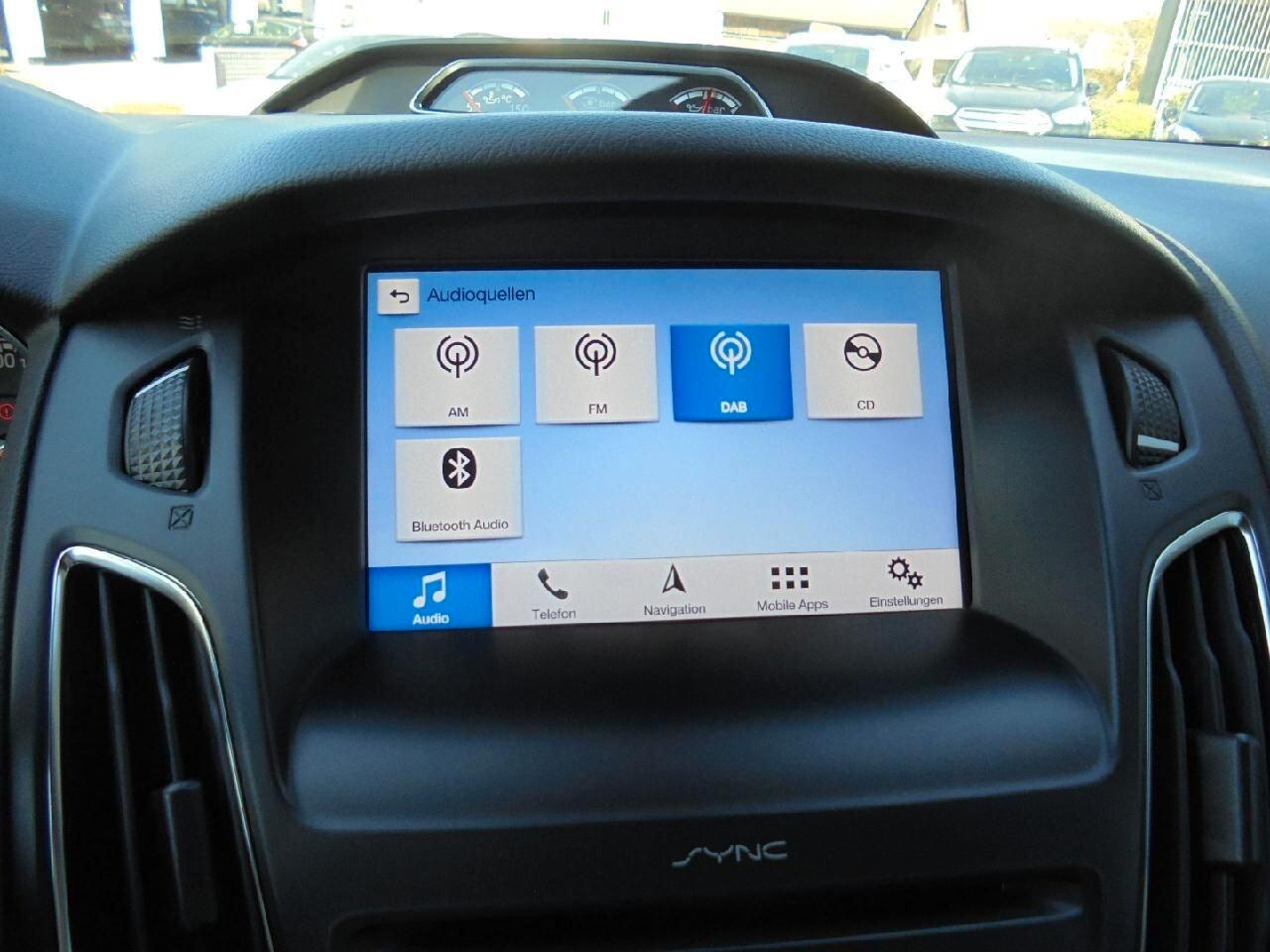 Ford Focus ST 18" NAVY SENS PARK CRUISE CONTROL RETROCAMERA SEDILI PELLE/TESSUTO FORD SYNC 3