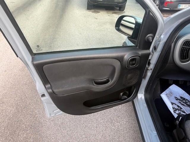 Fiat Panda 1.0 FireFly S&S Hybrid adatta a neopatentati