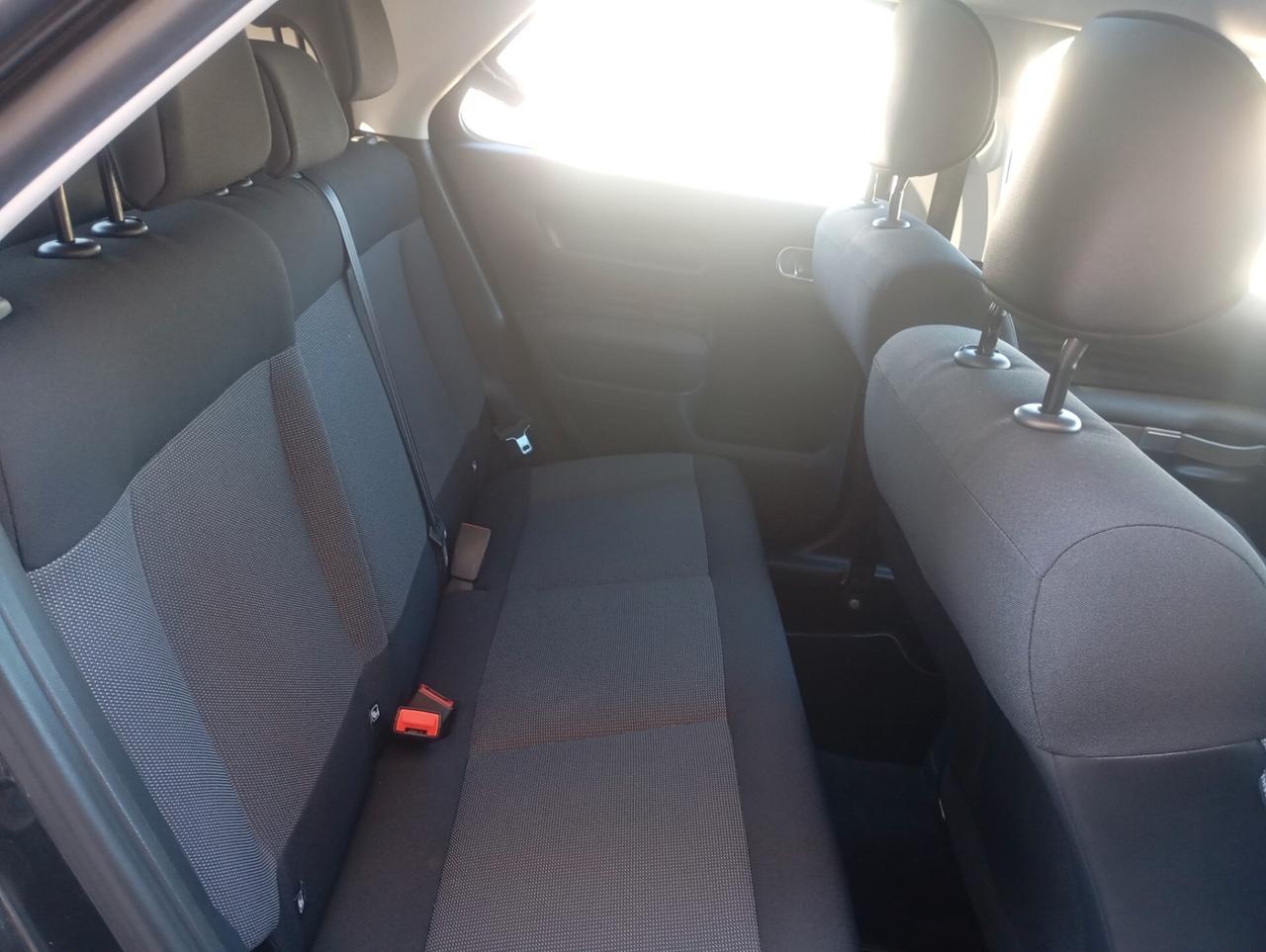 Citroen C4 Cactus PureTech 82 Shine full optional