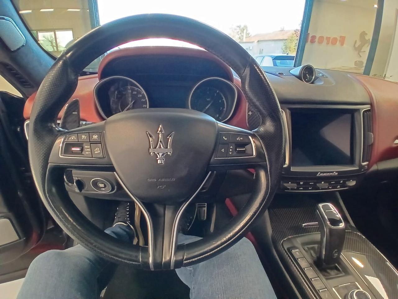 Maserati Levante V8 580 CV AWD Trofeo