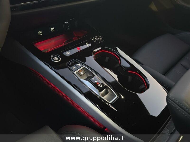 Audi A5 III 2024 Avant Avant 2.0 tdi mhev+ S line edition 204cv s-tron