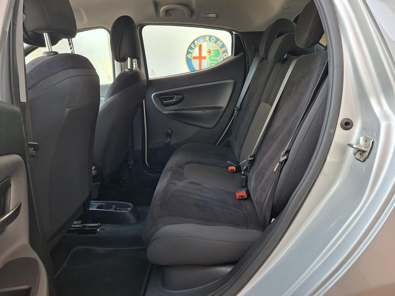 Lancia Ypsilon 1.2 8v Gold 69cv E6, ok neop.