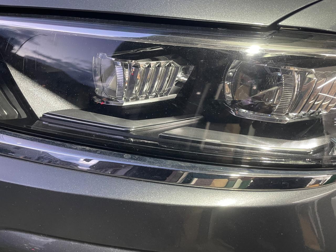 Volkswagen T-Roc 1.5 TSI DSG Style BlueMotion Technology VIRTUAL COCKPIT