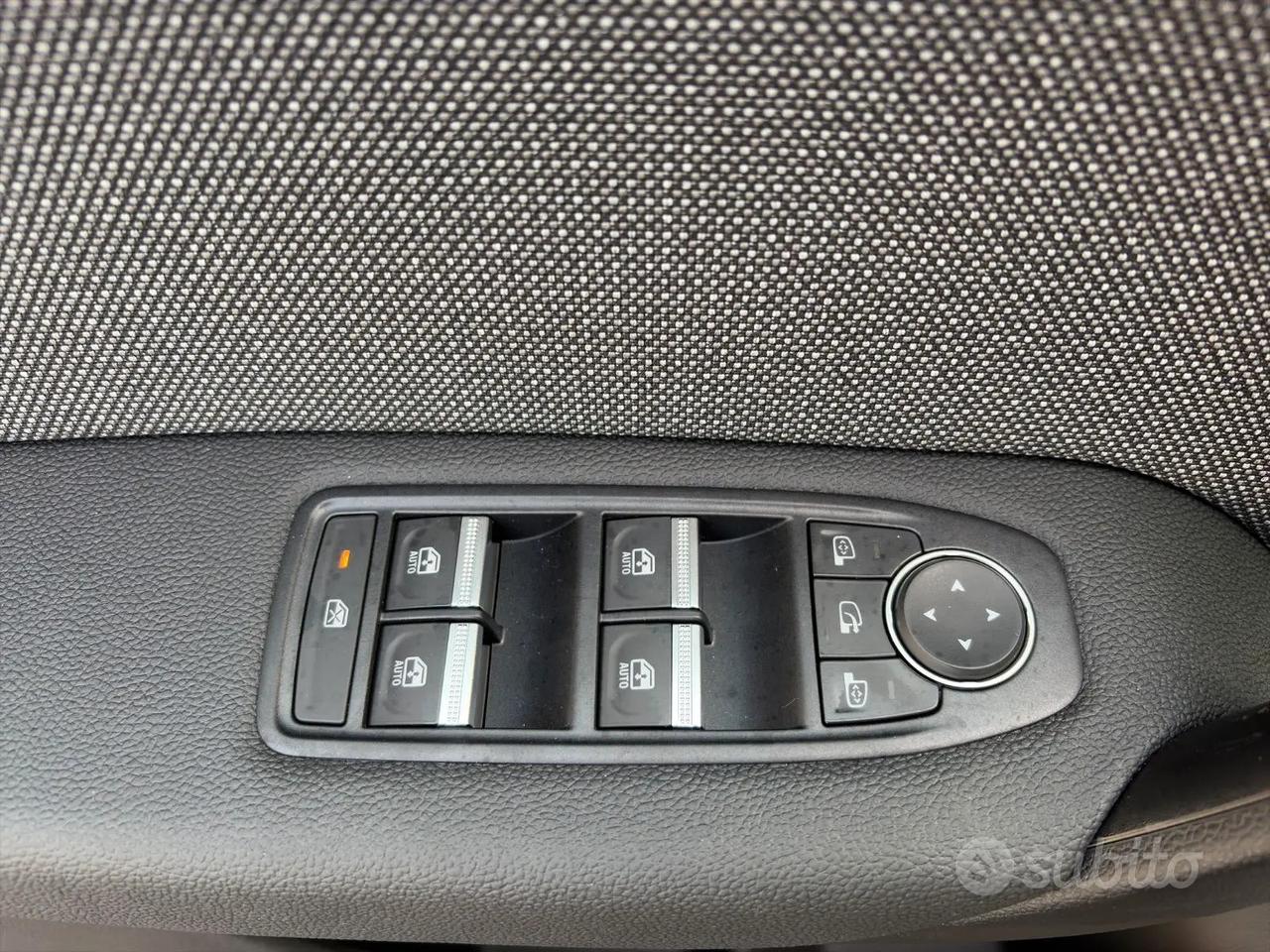 Renault Captur 1.2 TCe ECO-G 120CV MY26 TECHNO KM0