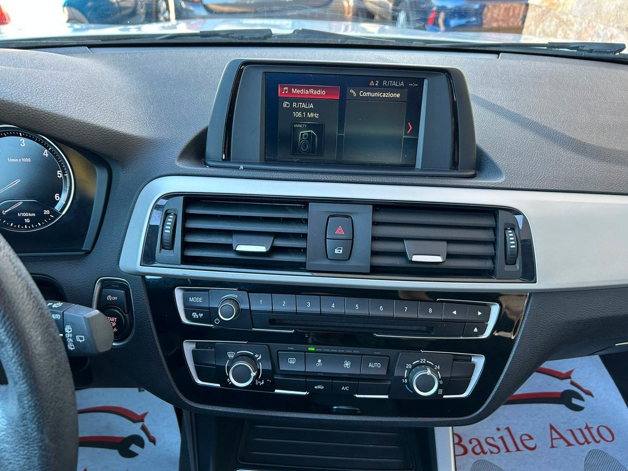 Bmw 114 114d 5p. Advantage