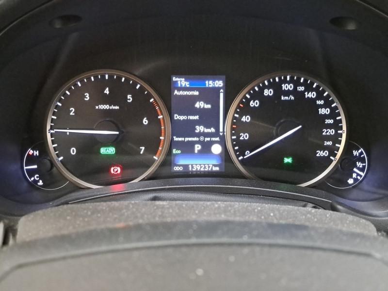 LEXUS NX 300H HYBRID LUXURY 4WD SUV