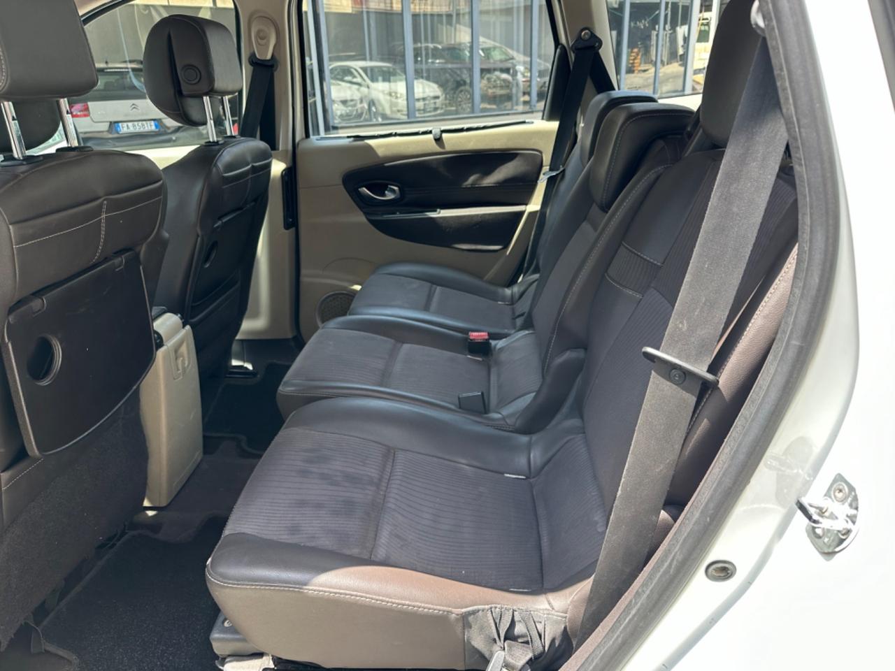 Renault Gran Scénic 1.9 dCi 130CV Dynamique