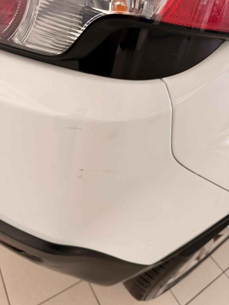 LAND ROVER - Range Rover Evoque - 2.2 TD4 5p. Pure Tech Pack Launch Edition