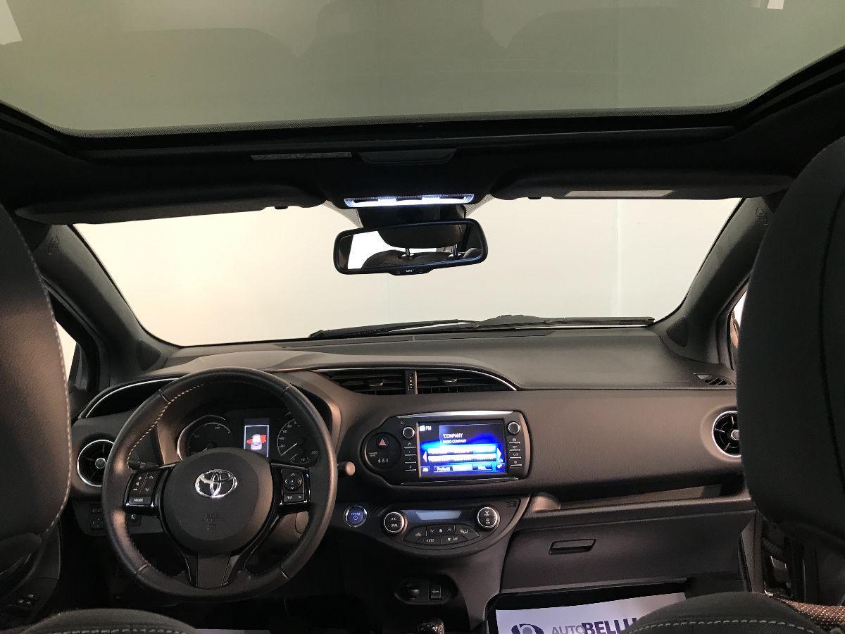 TOYOTA Yaris 1.5 Hybrid 5p. Style