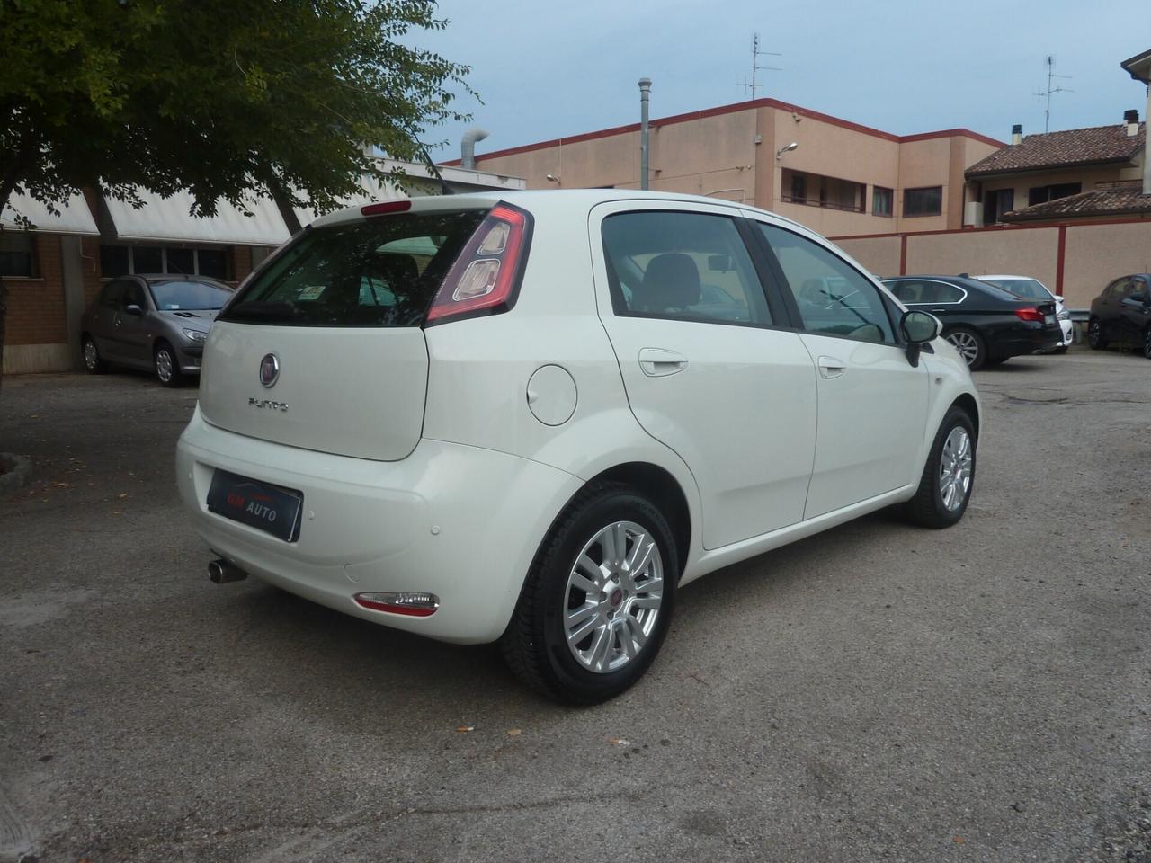 Fiat Punto 1.3 MJT II 75 CV 5 porte Lounge