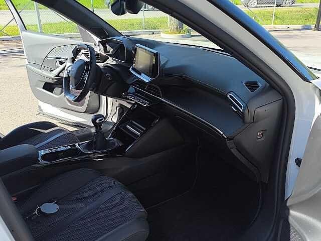 Peugeot 2008 PureTech Turbo 130 S&S GT