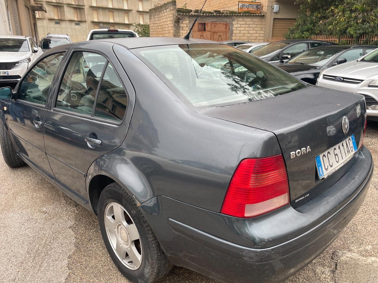 Volkswagen Bora 1.9 TDI 110 CV