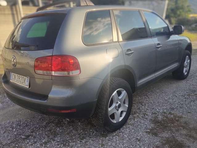 Volkswagen Touareg 2.5 tdi R5 tiptronic