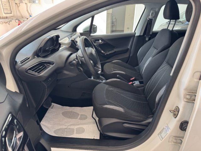 PEUGEOT 208 1.4 8V e-HDi 68CV S&S robot. 5p. Active