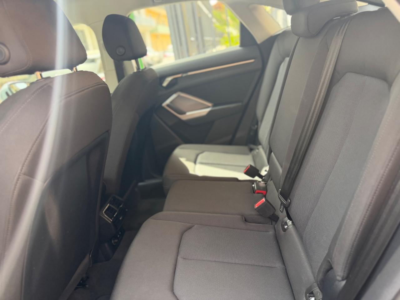 Audi Q3 35 TDI S tronic Business Advanced