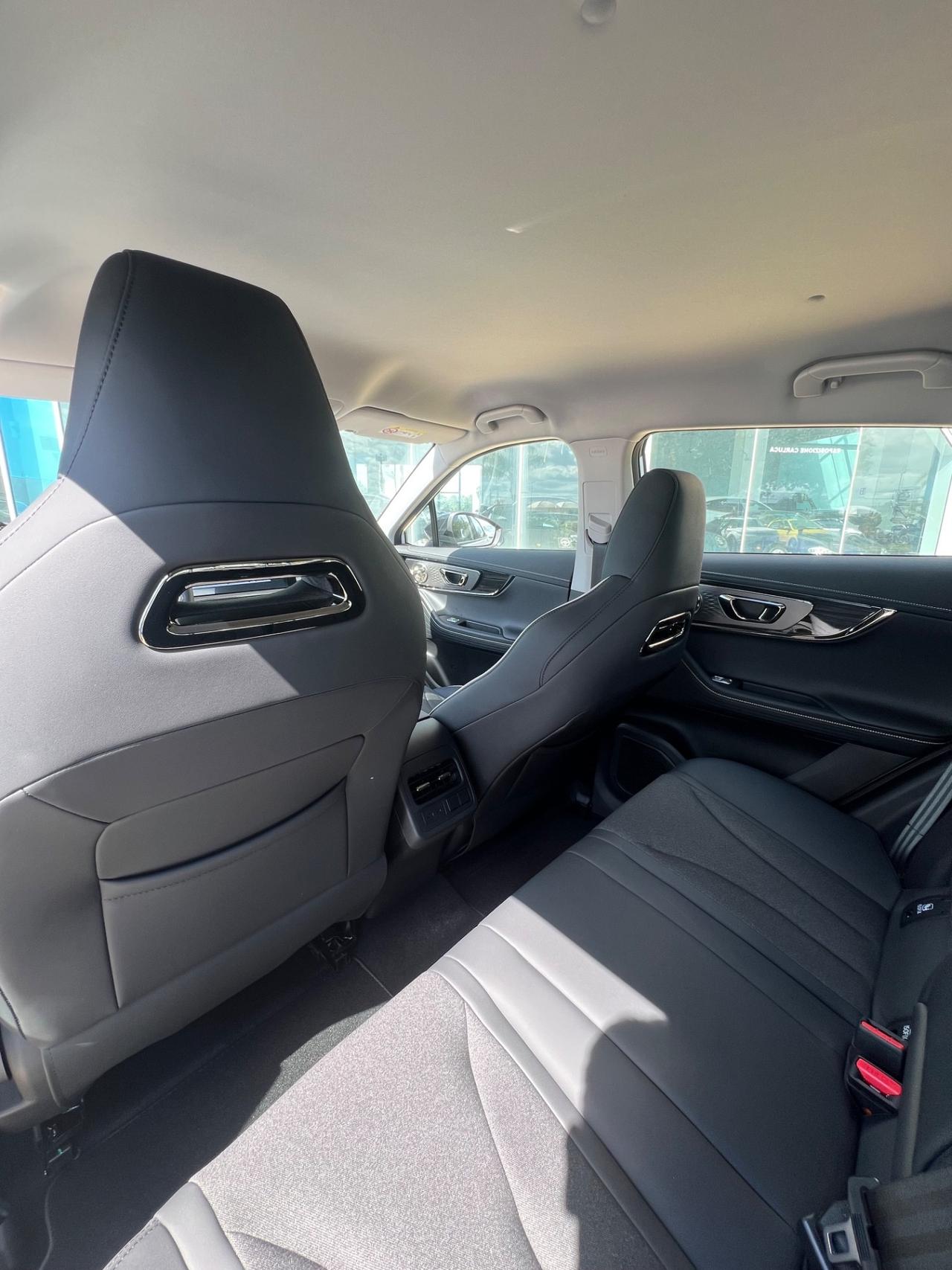 Omoda 5 1.6 TGDI 147CV aut. Anniversary Pure possibilità noleggio no scoring